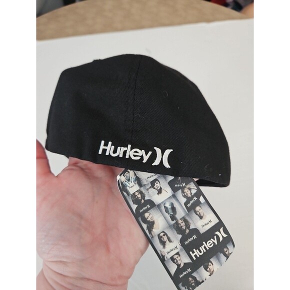 Hurley Flex Fit Black Hat S - M Icon Logo Fall 2011 NWT One And Only Spellout - Picture 2 of 6